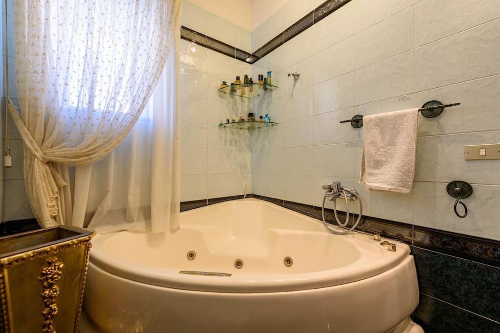 Pappi Apartment